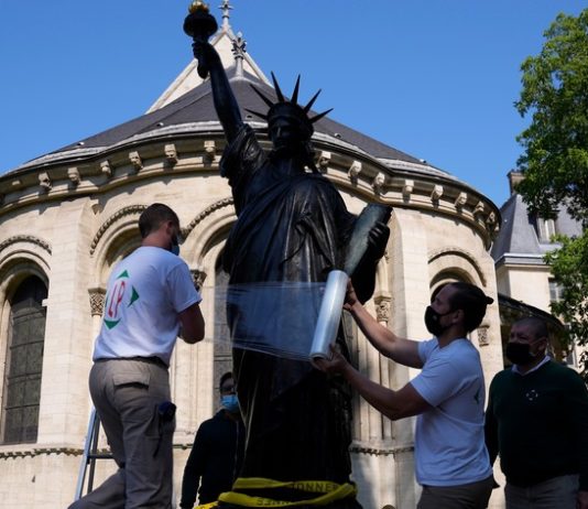 Freiheitsstatue: Ihre kleine Schwester reist nun auch in die Vereinigten Staaten