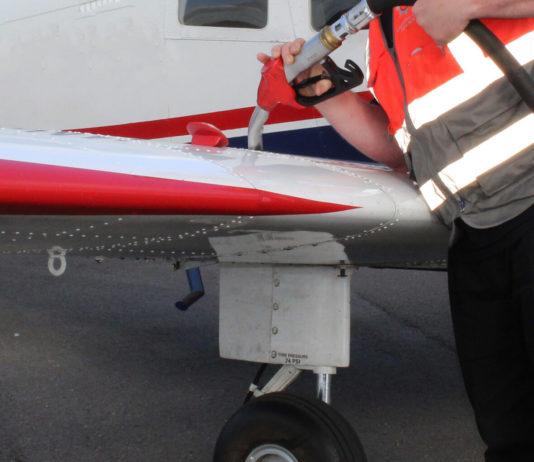 Weltneuheit in der Champagne: Ein Flugzeug fliegt mit Biokraftstoff aus Rübensaft