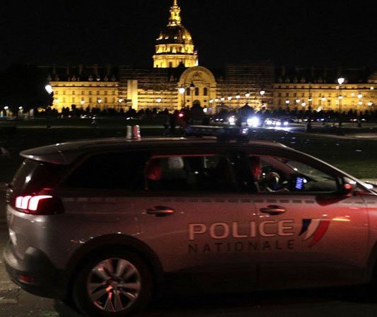Covid-19: Wieder eine wilde Party auf der Esplanade des Invalides – drei Personen verhaftet