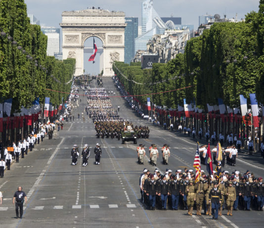 Parade am 14. Juli: Zuschauer können nur mit Gesundheitspass auf die Champs-Elysées kommen