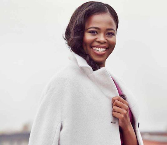 Star-Sängerin Pretty Yende klagt über Polizeibrutalität am Flughafen Roissy