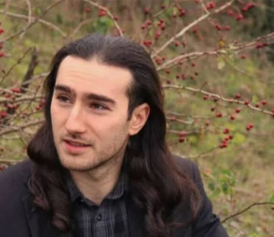 Macron-Ohrfeige: Wer ist der Verhaftete Damien Tarel?