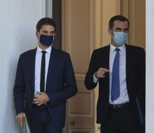 Olivier Véran: „Der Impfstoff schützt zu 95% vor einer schweren Erkrankung, aber er schützt zu 100% vor einem Lockdown“