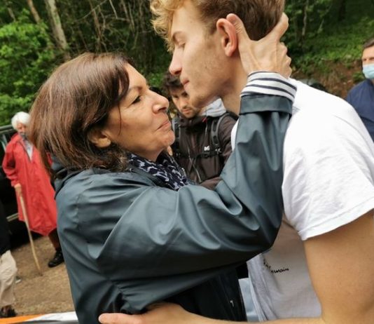Der Sohn von Anne Hidalgo beendet heute seine 784 km lange Schwimmstrecke in der Seine