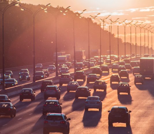 Sommerferien: Verkehrssituation auf den Straßen Frankreichs am Wochenende Ferien_Verkehr