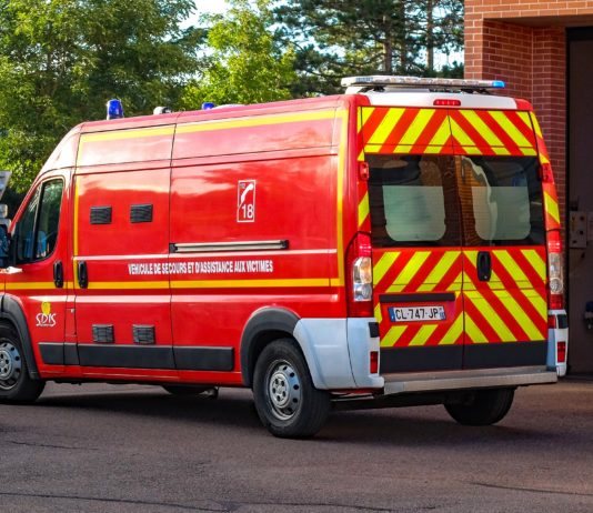 Drama: Rettungswagen überfährt und tötet den Mann, zu dessen Rettung er gerufen wurde Rettungswagen