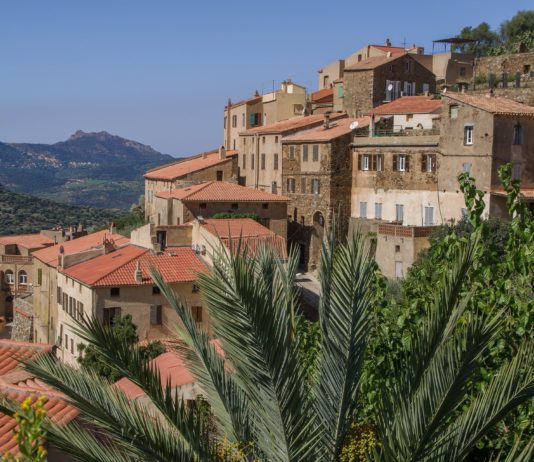 Restaurants schliessen um 23h, Tragen der Maske obligatorisch: Covid-19-Maßnahmen auf Korsika