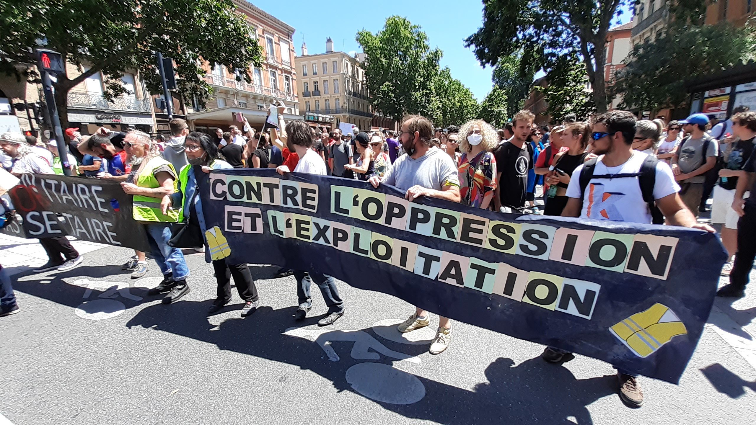 Auch heute Demonstrationen im ganz Frankreich gegen die Ausweitung des Gesundheitspasses