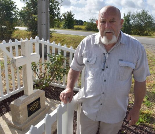 Bürgermeister soll Minderjährige sexuell belästigt zu haben und begeht bei Hausdurchsuchung Selbstmord