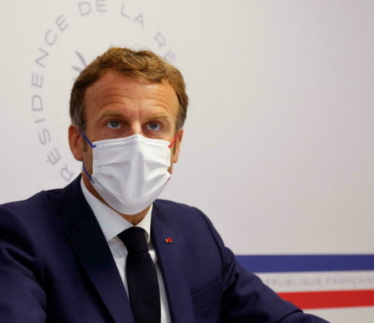 Covid-19-Impfung: Mitarbeiter des Gesundheitswesens spionieren die Krankenakte von Emmanuel Macron aus