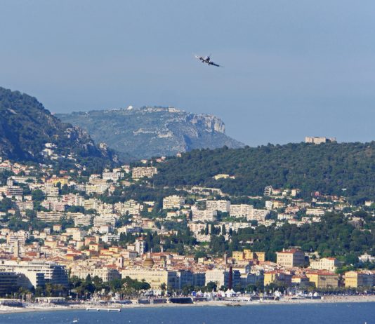 Covid-19: Deutschland verhängt Quarantäne über nicht geimpfte Reisende aus Südfrankreich