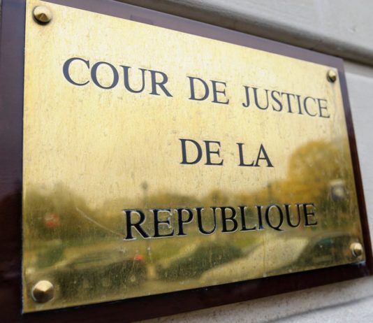 Covid-19: Tausende Bürger klagen gegen mehrere Minister