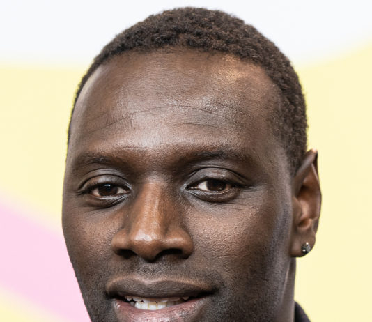 Omar Sy, der einzige Franzose unter den 100 Persönlichkeiten des Jahres des Magazins „Time“.