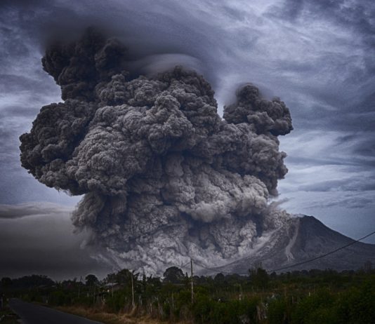 Vulkan auf La Palma: Welche Gesundheitsrisiken entstehen durch Kontakt der Lava mit dem Meer?