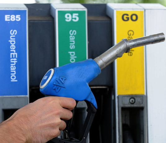 Wie Sie Ihr Auto auf Bioethanol umrüsten und umweltfreundlicher und billiger fahren