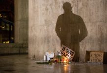 Zwischen Gedenken und Verantwortung – Der 21. August als demokratische Pflicht Terrorismusgefahr