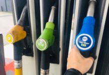 10 Fragen zu Superethanol-E85: der Kraftstoff, der Autofahren wirklich billig macht