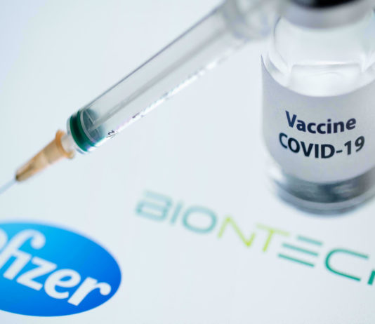 Coronavirus: 3. Dosis des Impfstoffs von Pfizer/BioNTech nach Angaben der beiden Unternehmen zu 95,6 % wirksam