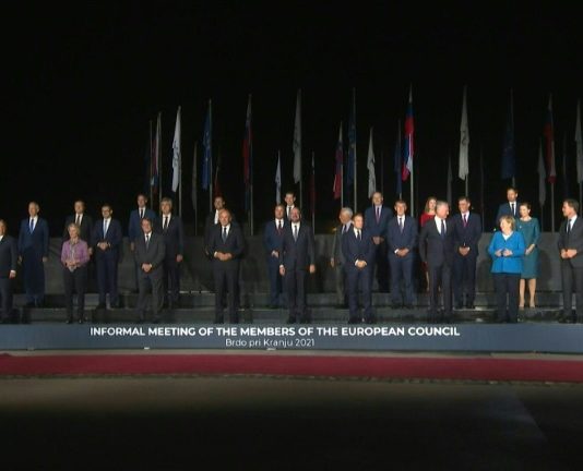 U-Boot-Krise: Emmanuel Macron fordert die Europäer zu mehr Klarheit auf