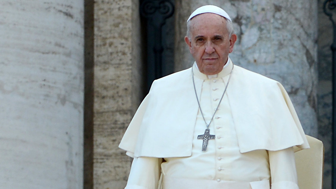 Papst Franziskus drückt den Opfern nach der Veröffentlichung des Berichts der Sauvé-Kommission seinen "Schmerz" und seine "Scham" aus
