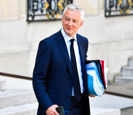 Alptraum für 81-Jährige: 90.000 Euro in Staatsanleihen verfallen – der Staat will nicht zahlen