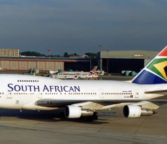 Covid-19: Rund 60 Passagiere aus Südafrika in Amsterdam positiv getestet