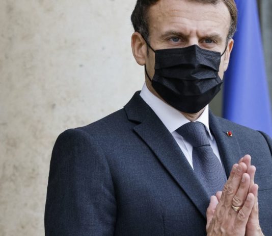 Covid-19: Emmanuel Macron „glaubt zutiefst“, dass Weihnachten normal und ruhig verlaufen kann