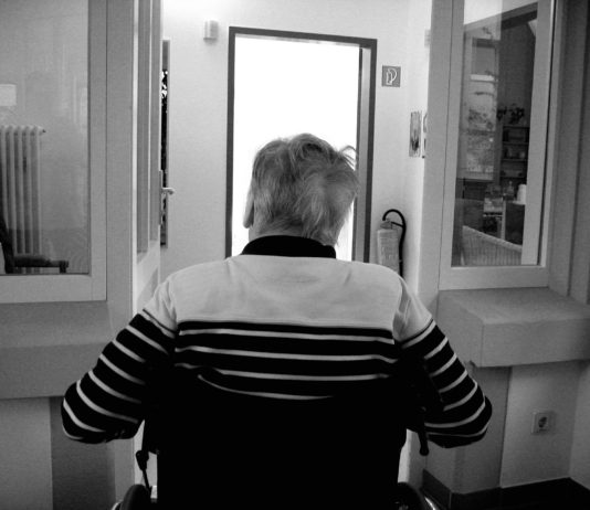 Skandal in Pflegeheimen: 80 Klagen von Familien gegen die Orpea-Heime eingereicht