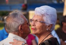 Covid-19: Vier Wochen lang Tanzverbot in Bars und Restaurants