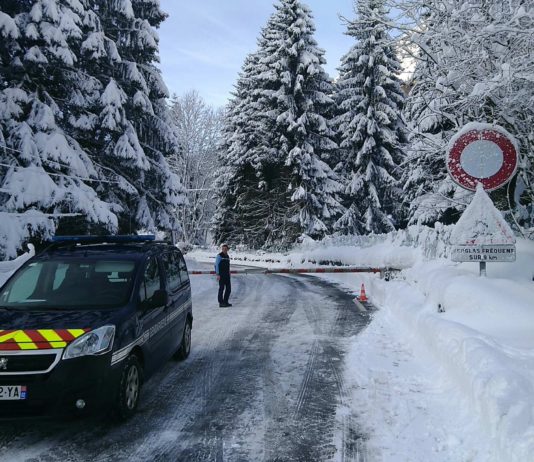 Hautes-Pyrénées: Das Dorf Aulon ist durch eine Lawine von der Außenwelt abgeschnitten