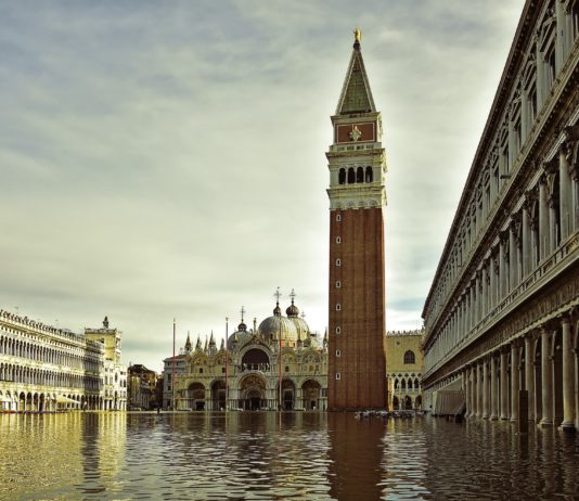 Überschwemmungen, Hitze, Brände – Klimakatastrophen prägten das Jahr 2021