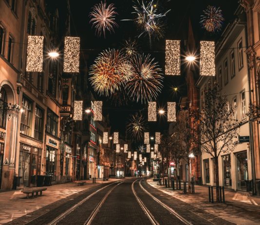 Covid-19: Wegen Omikron-Variante schließt Wissenschaftsrat Ausgangssperre an Silvester nicht aus