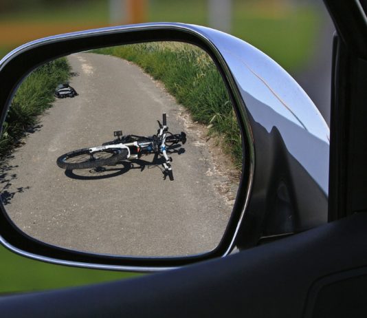 Straßenverkehrssicherheit: 2.947 Menschen starben 2021 bei Unfällen – 9% weniger als im Jahr 2019.