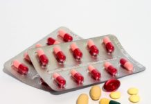 Covid-19: Welche neuen Behandlungsmethoden werden in den nächsten Wochen zugänglich sein? Medikamente_Illustration