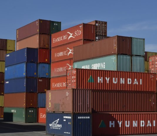 Insgesamt fast eine Tonne Kokain bei drei Zolloperationen in Le Havre beschlagnahmt Welthandel_Container