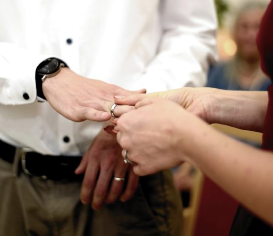 Zahl der 2020 geschlossenen Ehen auf dem „niedrigsten Stand seit dem Zweiten Weltkrieg“