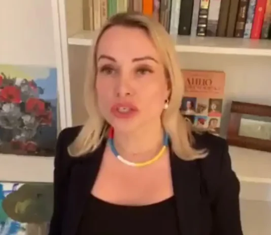 Ukraine-Krieg: Russische Journalistin lehnt von Macron angebotenes Asyl ab