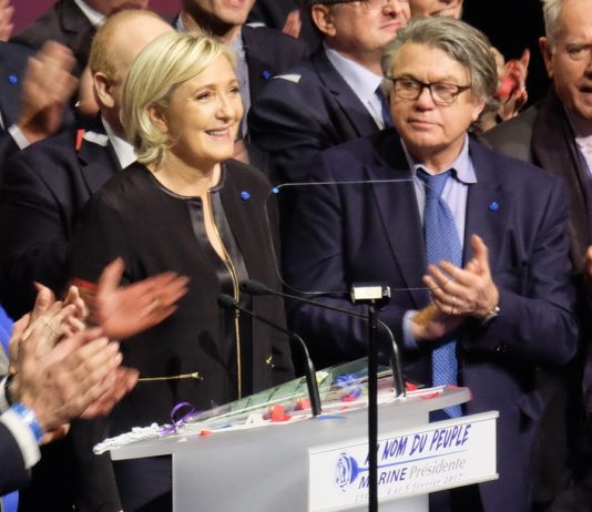 Umfrage: Der Abstand zwischen Macron und Le Pen in der zweiten Runde war noch nie so knapp