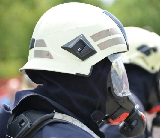 Pas-de-Calais: 2 Kinder von 5 und 7 Jahren sterben bei Autobrand – Vater erleidet Verbrennungen