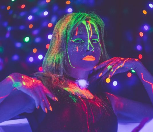 Covid-19: Sind UV-Lampen eine praktikable Lösung gegen das Virus in Innenräumen?