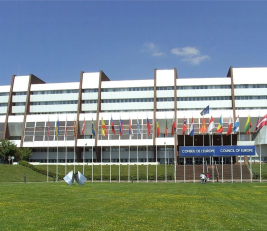 Ukraine-Krieg: Russland nun offiziell aus dem Europarat ausgeschlossen