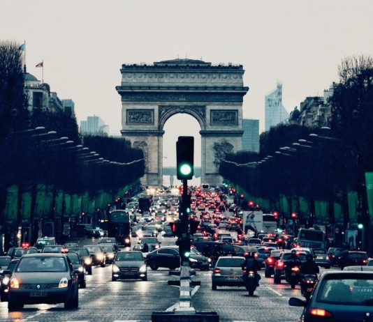 Verkehrsbeschränkungen in der Region Paris wegen hoher Luftverschmutzung