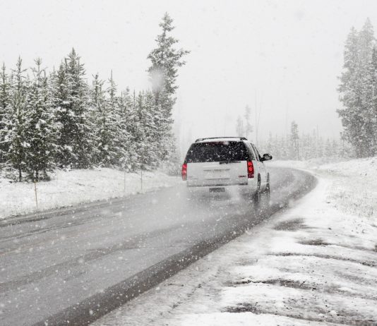 Kälteeinbruch in Frankreich: Rückkehr zu normalen Temperaturen erst am 5. April erwartet Schneefall