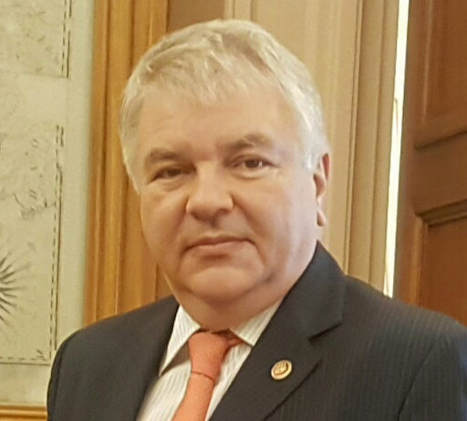 Ukraine-Krieg: Aussenminister Le Drian beruft den russischen Botschafter in Paris ein