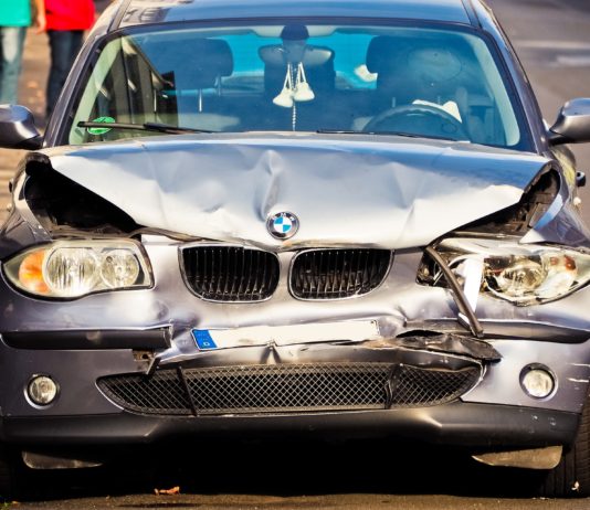 Bieten französische Werkstätten auch gebrauchte Ersatzteile an, wie es das Gesetz vorschreibt?