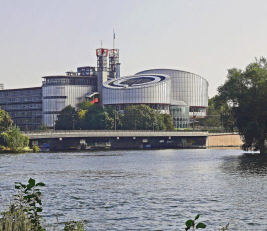 Justiz: Frankreich vom Europäischen Gerichtshof für Menschenrechte verurteilt