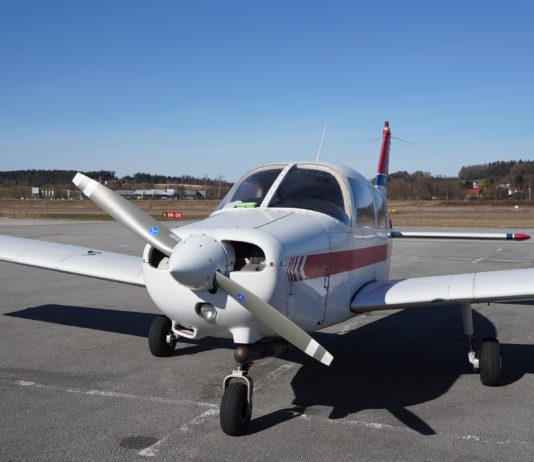 Privatflugzeug über Ärmelkanal verschollen