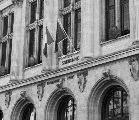 Präsidentschaftswahlen: Studenten besetzen die Universität La Sorbonne in Paris