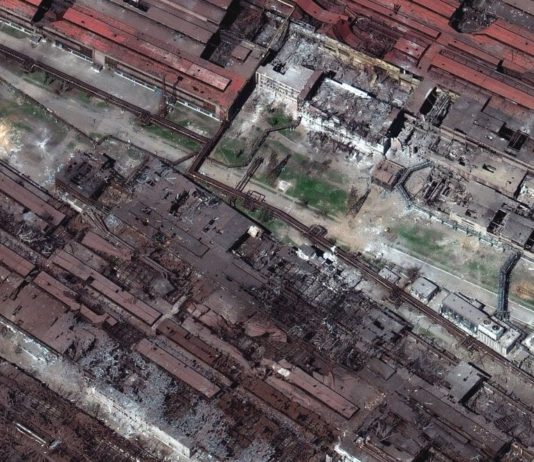 Erste Evakuierung von Zivilisten aus der Azovstal-Fabrik in Mariupol