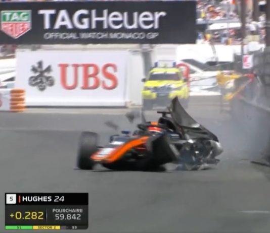 Grand Prix von Monaco: Der Brite Jack Hughes zerstört spektakulär seinen Formel-2-Rennwagen